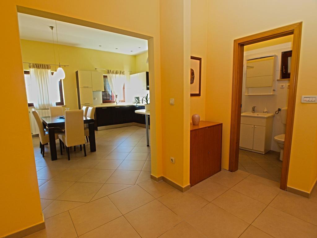 Apartments Milio 1105 Fažana Esterno foto