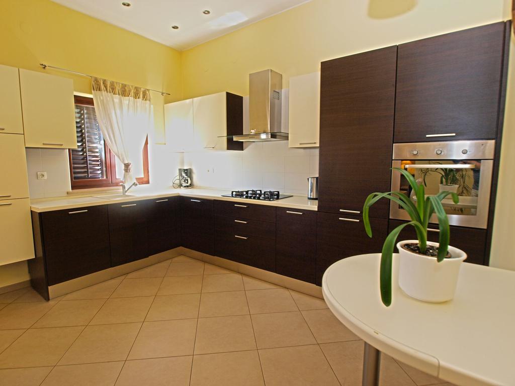 Apartments Milio 1105 Fažana Esterno foto