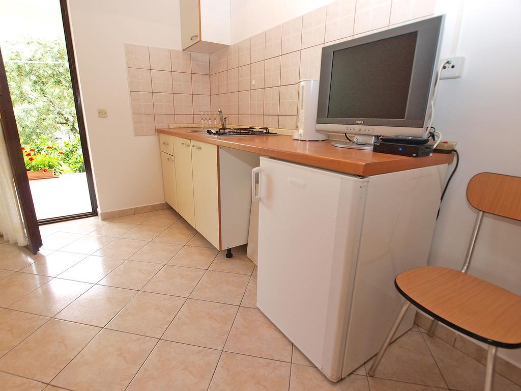 Apartments Milio 1105 Fažana Esterno foto