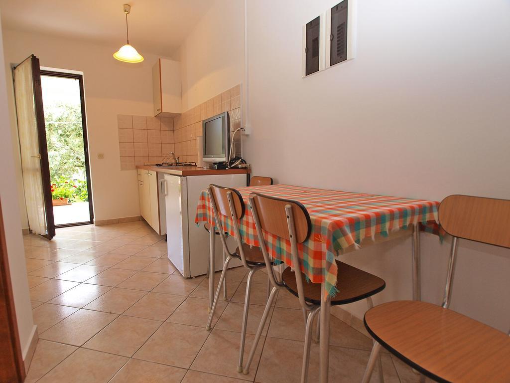 Apartments Milio 1105 Fažana Esterno foto